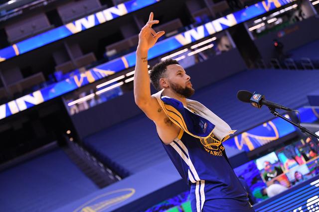 伊卡尔迪晒旺达视频：她闯入我家骚扰了我2小时